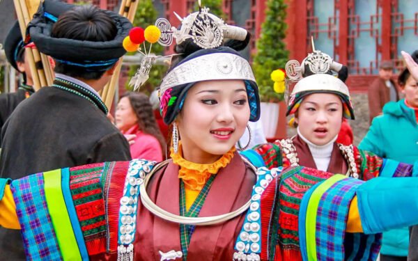 yunnan-ethnic-people