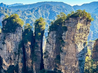 zhangjiajie-avatar-mountains