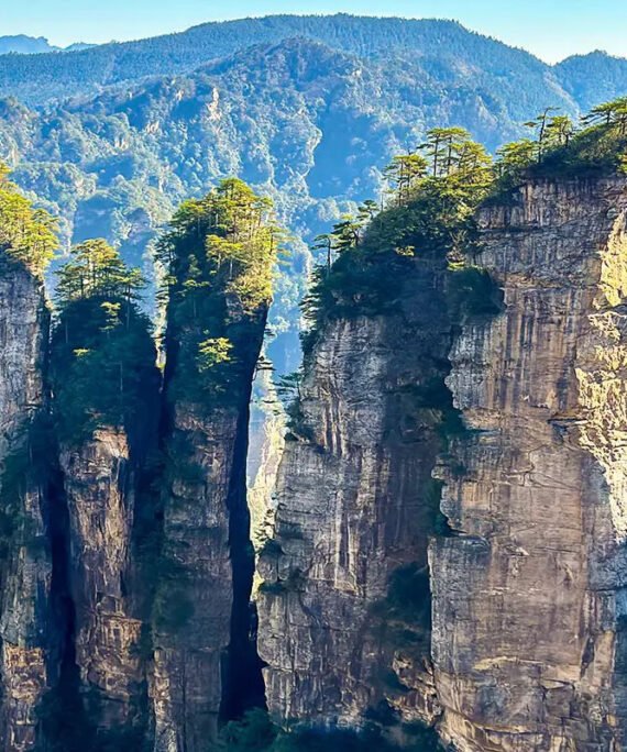 zhangjiajie-avatar-mountains