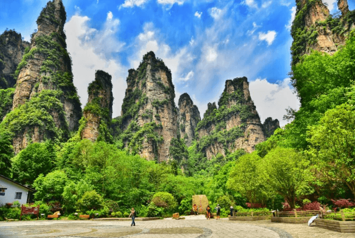 Hunan Tours1